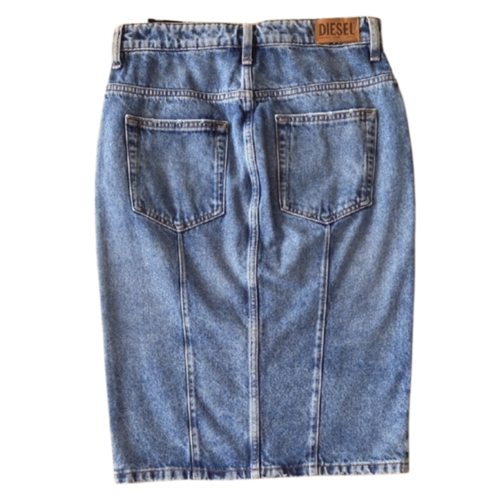 Diesel Light Blue Denim Pencil Skirt with Front Zip - Picture 2 of 4